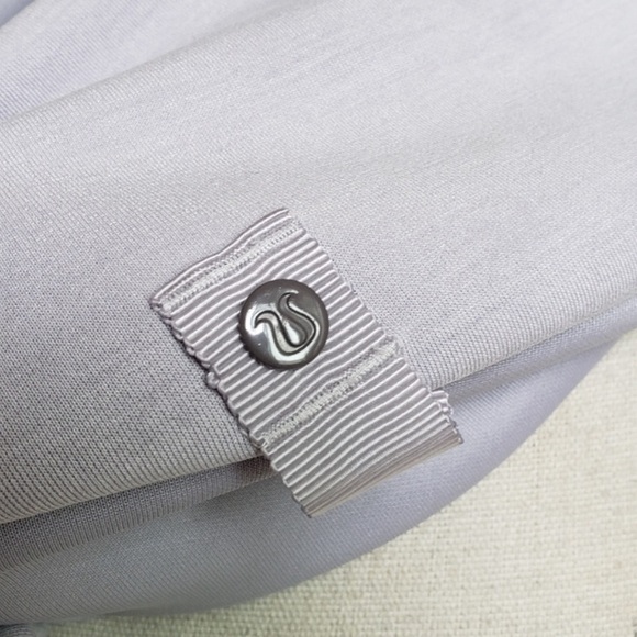 Lululemon Vinyasa lavender wrap - Picture 7 of 8